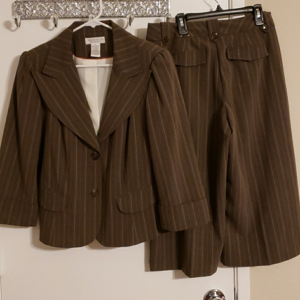 Worthington Brown pin stripe Suit